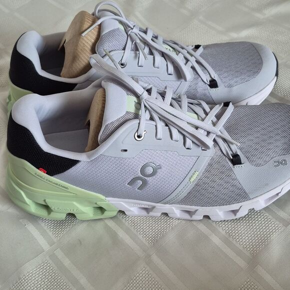 On Running Light Cloudflyer Gray and Mint Sneakers - Picture 16 of 16